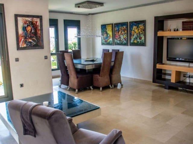 Image No.7-3 Bed Apartment for sale