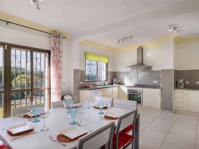 Image No.11-5 Bed Villa for sale