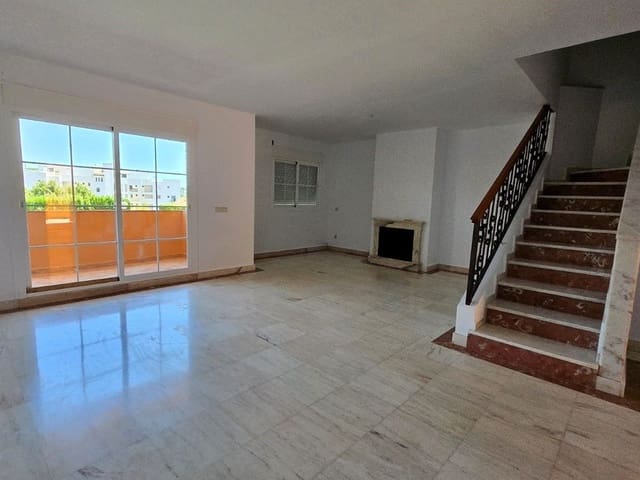 Image No.6-4 Bed Townhouse for sale