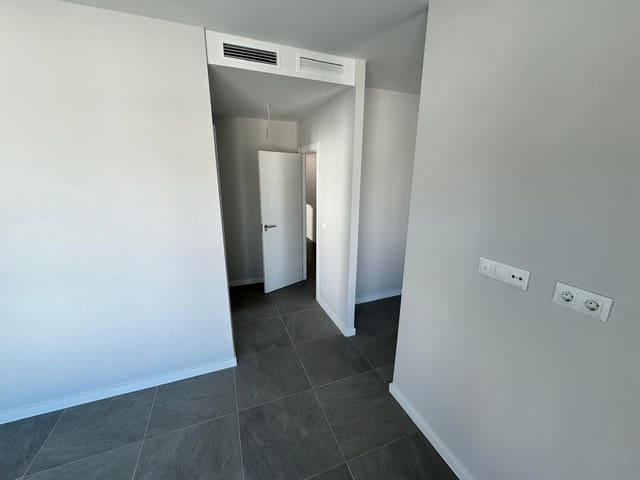 Image No.5-4 Bed Townhouse for sale