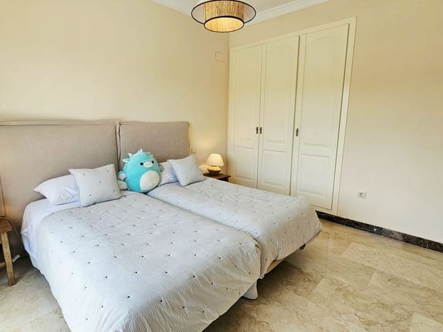 Image No.17-3 Bed Villa for sale