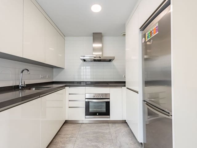 Image No.6-3 Bed Townhouse for sale