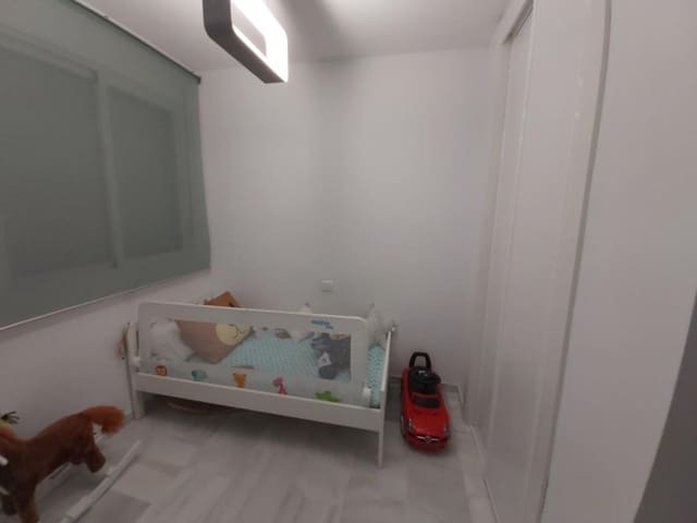 Image No.9-3 Bed Apartment for sale