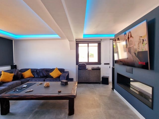 Image No.11-3 Bed Villa for sale