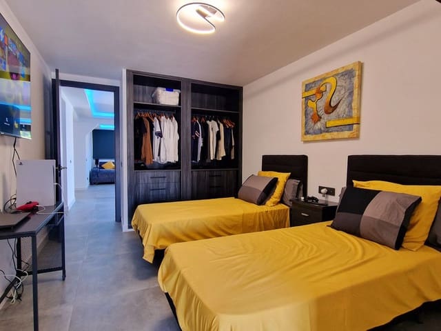 Image No.19-3 Bed Villa for sale
