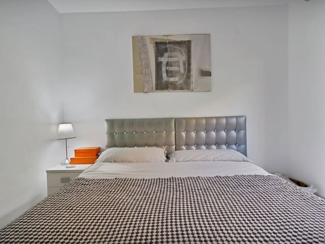 Image No.17-2 Bed Apartment for sale