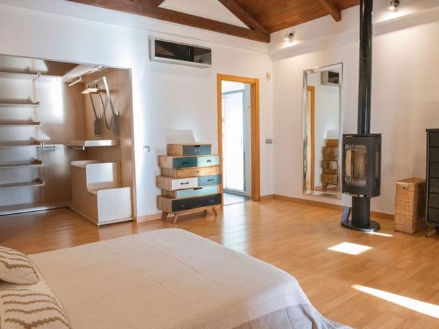 Image No.15-4 Bed Villa for sale