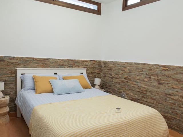 Image No.16-4 Bed Villa for sale