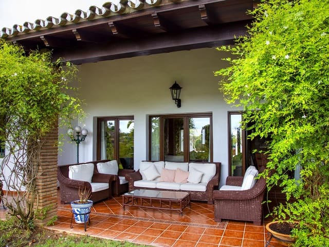 Image No.6-6 Bed Villa for sale