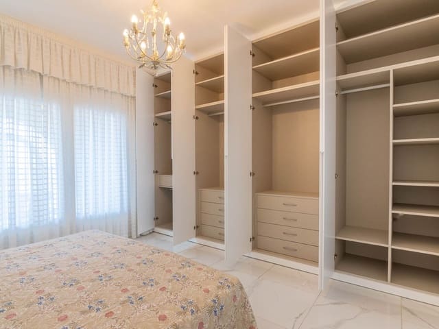 Image No.21-4 Bed Apartment for sale