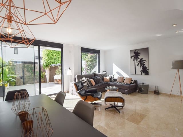 Image No.9-4 Bed Townhouse for sale
