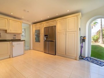 x-272355489
