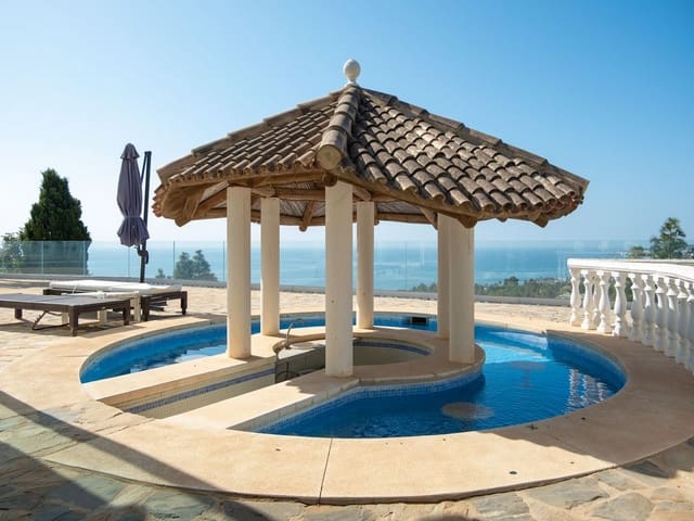 Image No.6-5 Bed Villa for sale