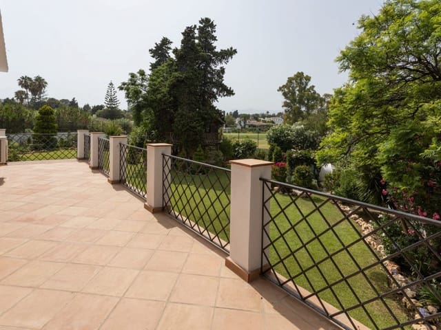 Image No.5-Villa de 4 chambres à vendre à Guadalmina