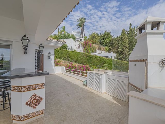 Image No.8-4 Bed Villa for sale