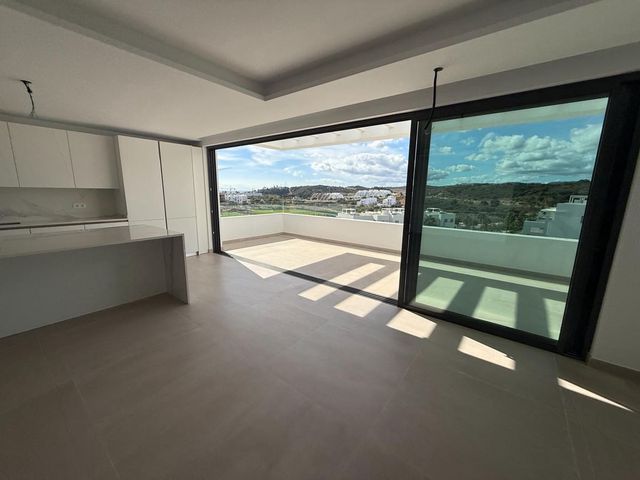 Image No.12-3 Bed Penthouse for sale