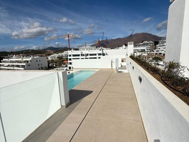 Image No.8-3 Bed Penthouse for sale