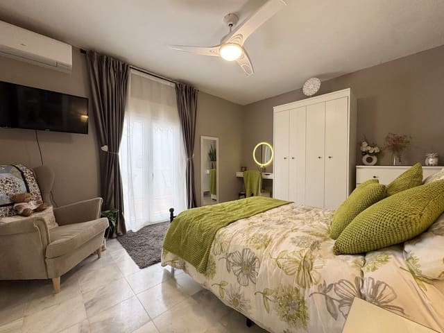 Image No.22-4 Bed Villa for sale