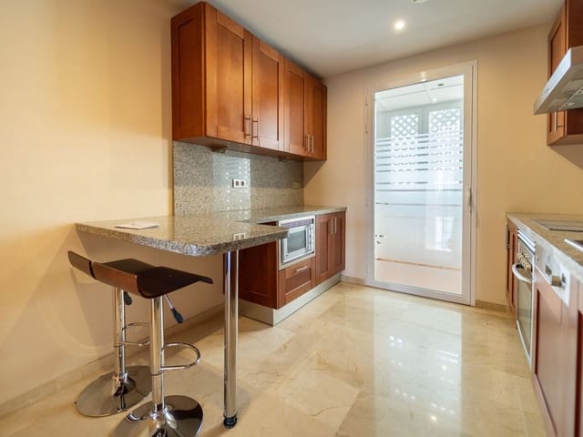 Image No.12-3 Bed Apartment for sale