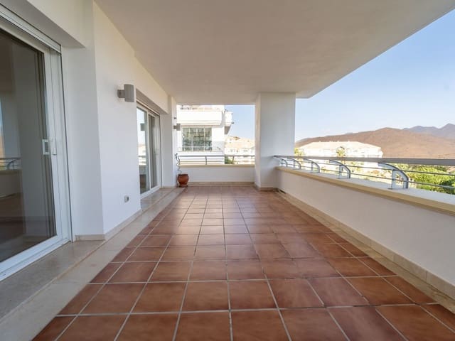 Image No.6-3 Bed Apartment for sale