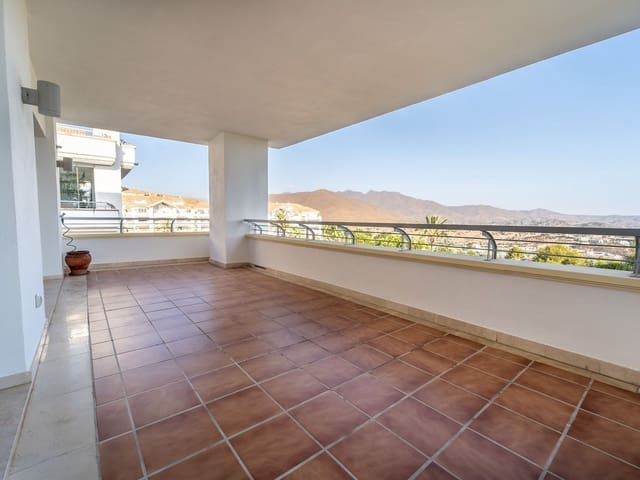 Image No.7-3 Bed Apartment for sale