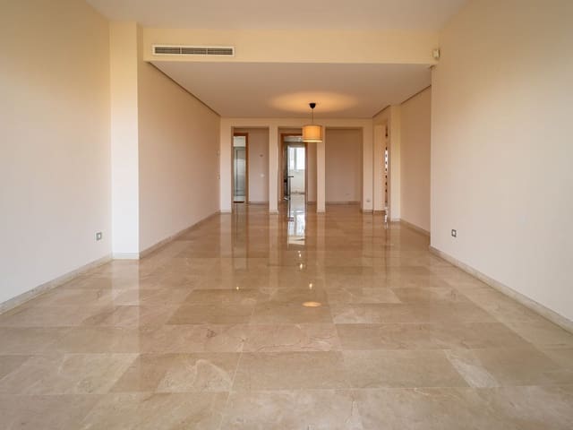 Image No.8-3 Bed Apartment for sale