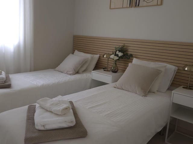 Image No.13-2 Bed Apartment for sale