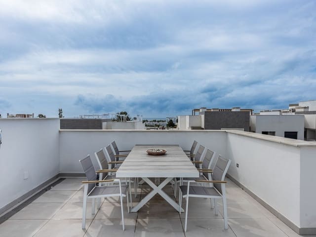 Image No.6-3 Bed Townhouse for sale