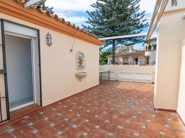 Image No.5-4 Bed Townhouse for sale