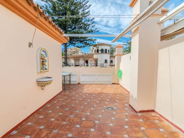 Image No.6-4 Bed Townhouse for sale