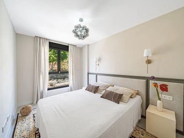 Image No.12-3 Bed Apartment for sale