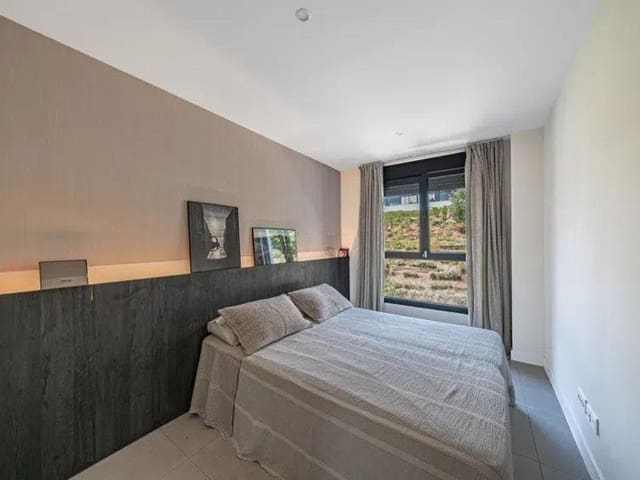 Image No.13-3 Bed Apartment for sale