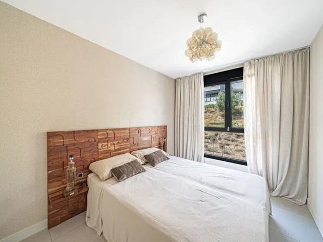 Image No.15-3 Bed Apartment for sale