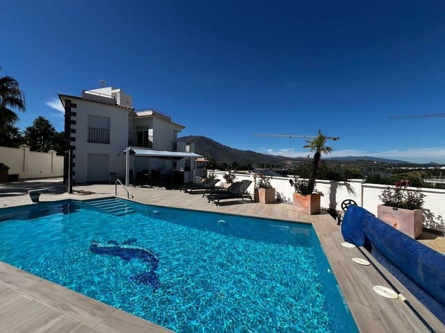 Image No.2-4 Bed Villa for sale