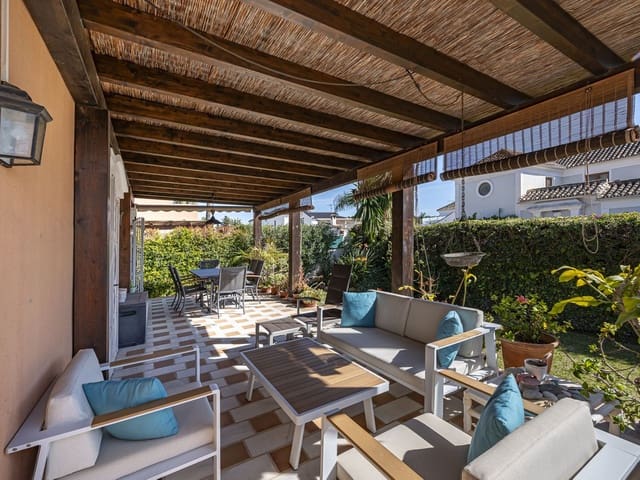 Image No.3-4 Bed Villa for sale
