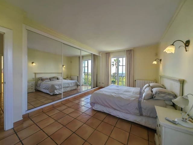Image No.11-3 Bed Villa for sale