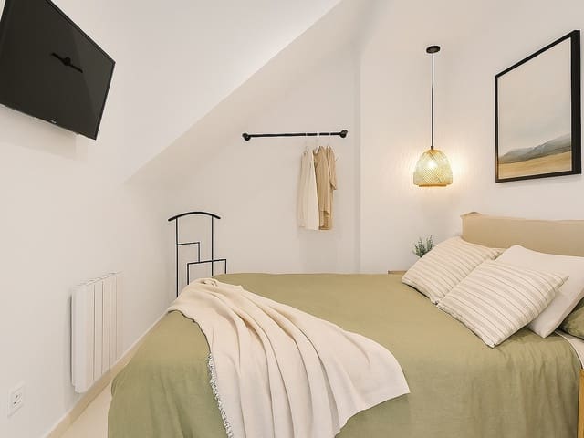 Image No.14-Appartement de 2 chambres à vendre