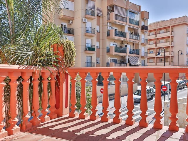 Image No.6-4 Bed Townhouse for sale