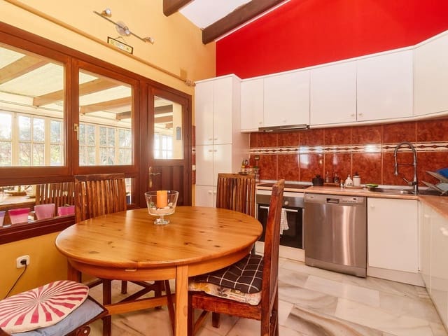 Image No.19-4 Bed Villa for sale