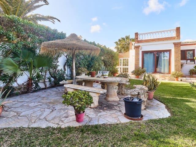 Image No.3-4 Bed Villa for sale
