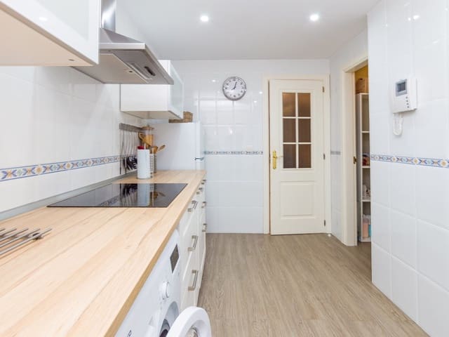 Image No.13-3 Bed Apartment for sale