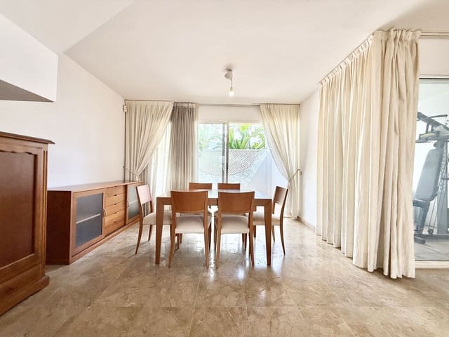 Image No.9-3 Bed Townhouse for sale