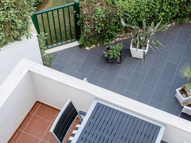 Image No.9-3 Bed Townhouse for sale