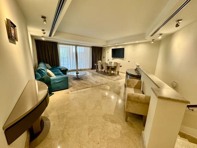 Image No.10-3 Bed Apartment for sale