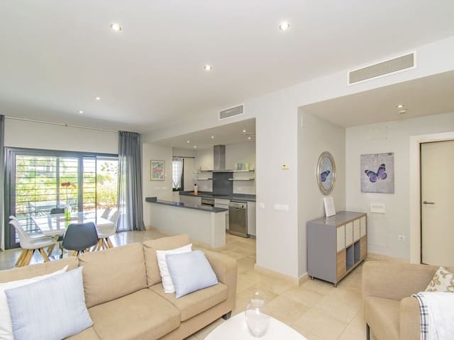 Image No.11-2 Bed Apartment for sale