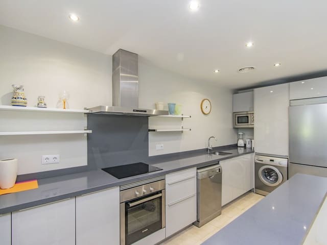 Image No.15-2 Bed Apartment for sale