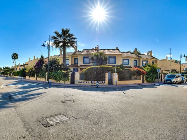 Image No.3-3 Bed Townhouse for sale