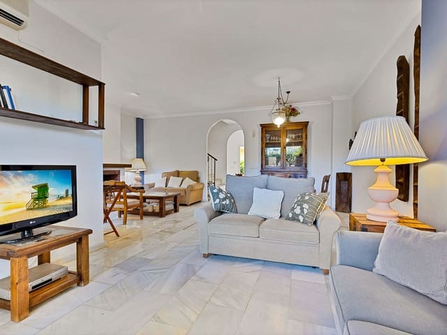 Image No.4-3 Bed Townhouse for sale