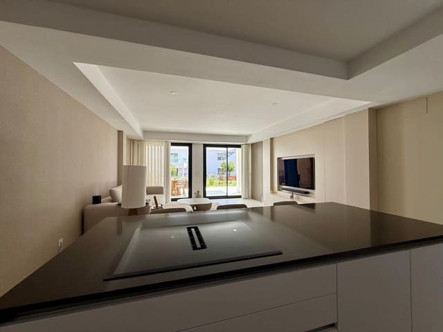 Image No.8-2 Bed Apartment for sale