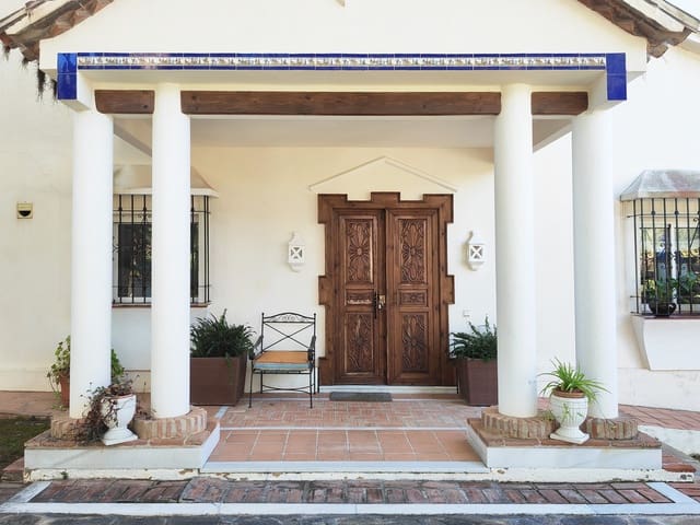 Image No.3-4 Bed Villa for sale